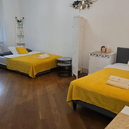 Apartment Vip Cracow *